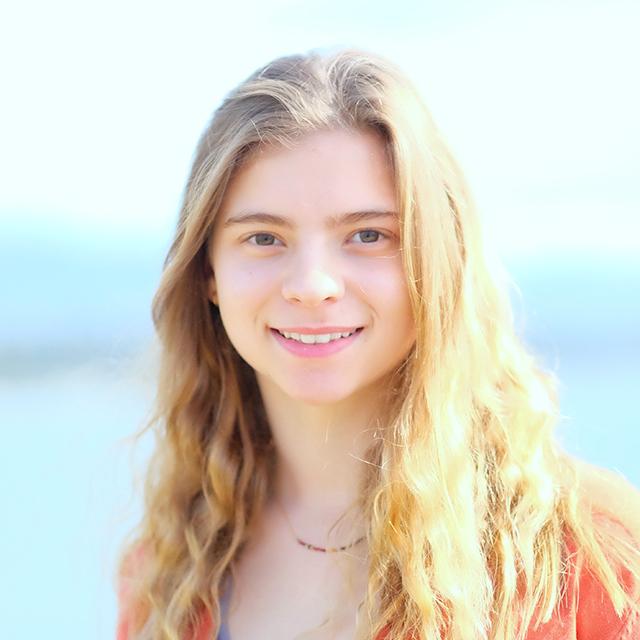 Katerina DeOlivares Lab Photo