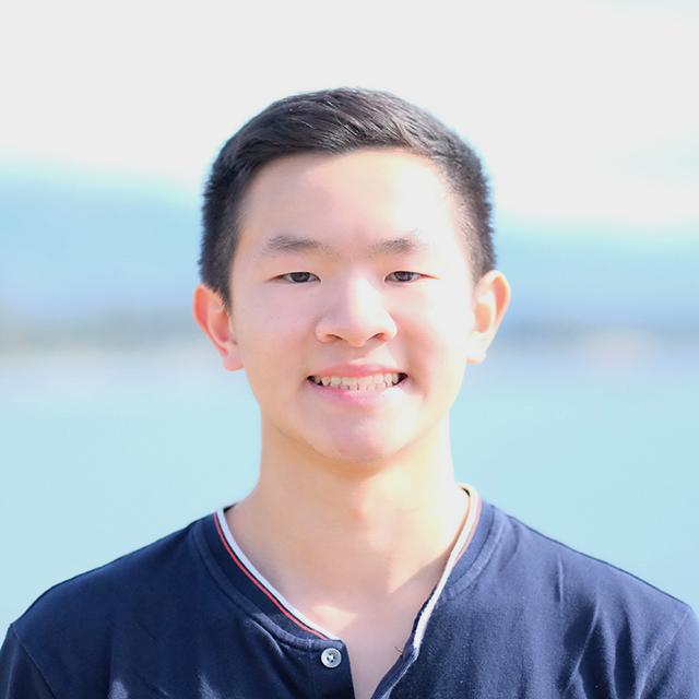 Steve Nguyen Lab Photo