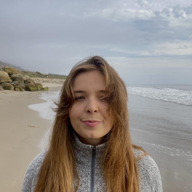 Headshot of Katy Dilley