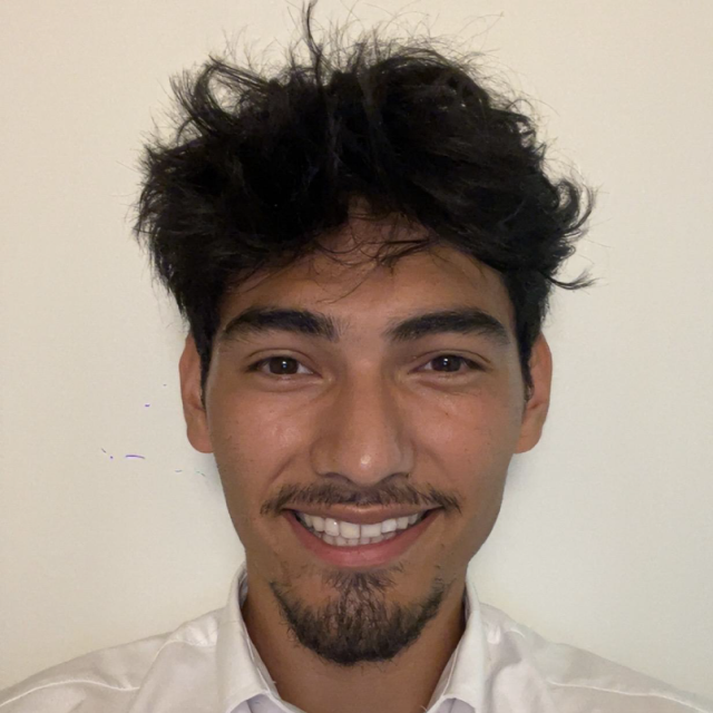 Headshot of Rosalio Dominguez